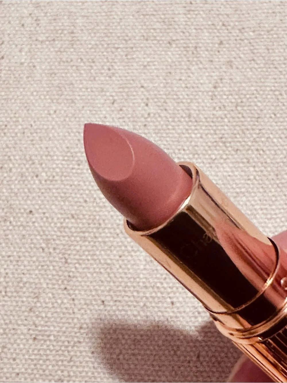 Charlotte Tilbury | Charlotte Tilbury KISSING Satin Shine Pillow Talk Fair